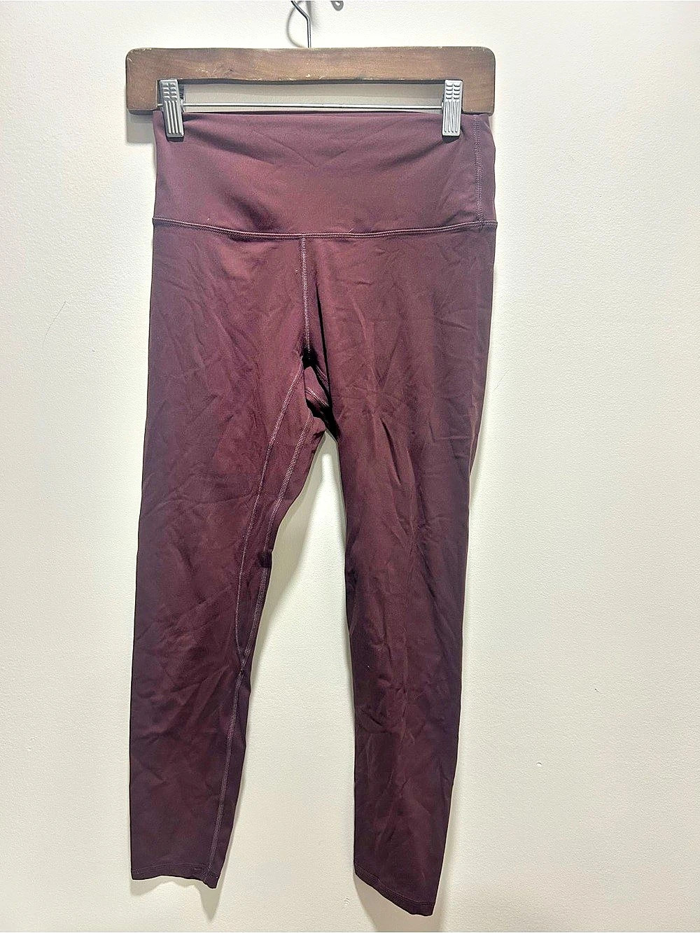 Lululemon Burgundy Leggings